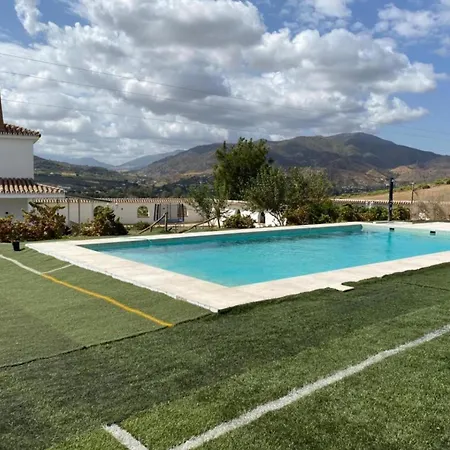 Hacienda Olivos 1 En *